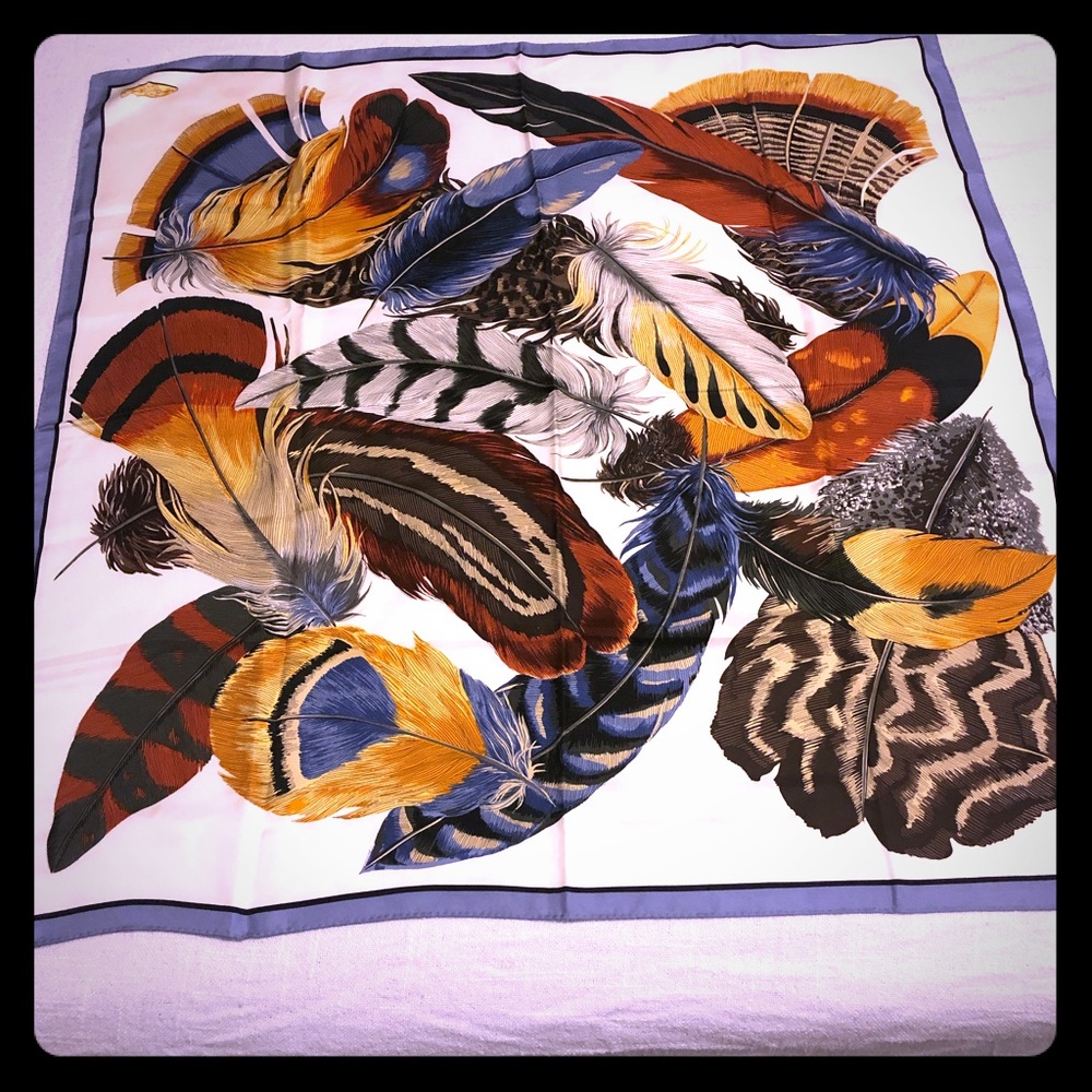 ***NOT FOR SALE*** Wathne feather scarf